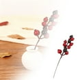 thumbnail image 1 of Baies Rouges Winterberry pour Décorations de Vacances et Saisonnières, 1 of 4