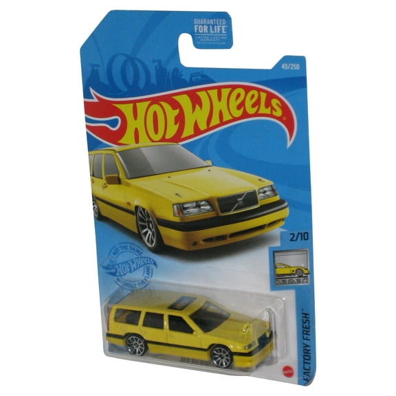 Hot Wheels Factory Fresh 2/10 Yellow Volvo 850 Estate (2020) Toy Car 43/250