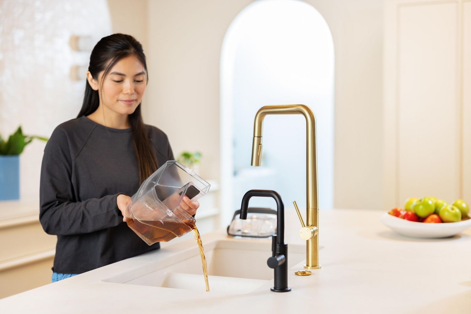 BISSELL® Little Green® HydroSteam™ Pet, Unlock multi-surface cleaning