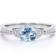 thumbnail image 1 of JeenMata Anillo de Compromiso de 1 Quilate con Piedra de Nacimiento Cónica de Aguamarina Azul Oscuro Creada en Oro Blanco de 18 K sobre Plata, 1 of 6