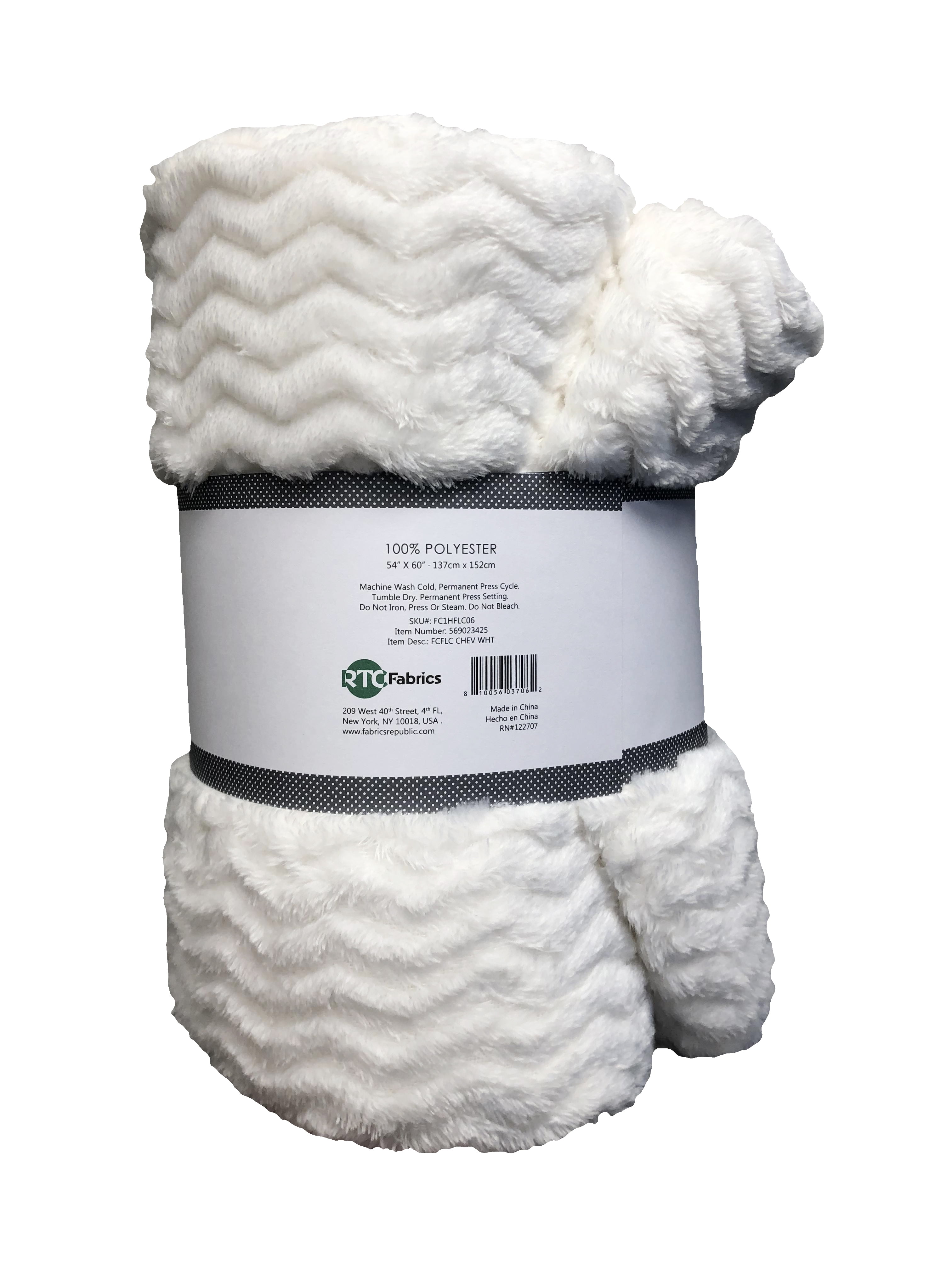 RTC Fabrics Chevron Fleece 60" x 1.5 yd 100% Polyester Pre-cut Fleece Fabric, White