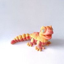 3D Printed Mini Gecko Desktop Ornament Realistic Gradient Color Model Toy with Detailed Eyes for