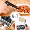 thumbnail image 4 of Palillos para dedos de jugador de 3 piezas, palillos de plástico para aperitivos, pinzas de plástico para comida para jugadores, para juegos, fundas para dedos móviles para juegos ER, 4 of 5