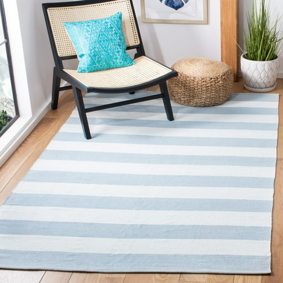 SAFAVIEH Montauk Saranna Striped Cotton Area Rug, Sky Blue/Ivory, 6' x 6' Square