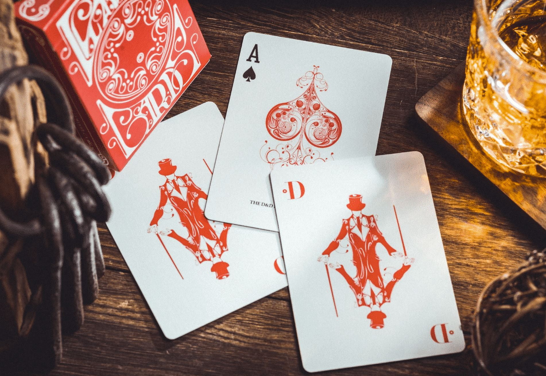 Smoke & Mirrors v8 Deluxe Edition (Red) Playing Cards by Dan & Dave
