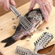 thumbnail image 5 of Ruifaya Herramienta de cocina para quitar escamas de pescado, descalcificador de acero, pelador y raspador, 5 of 6