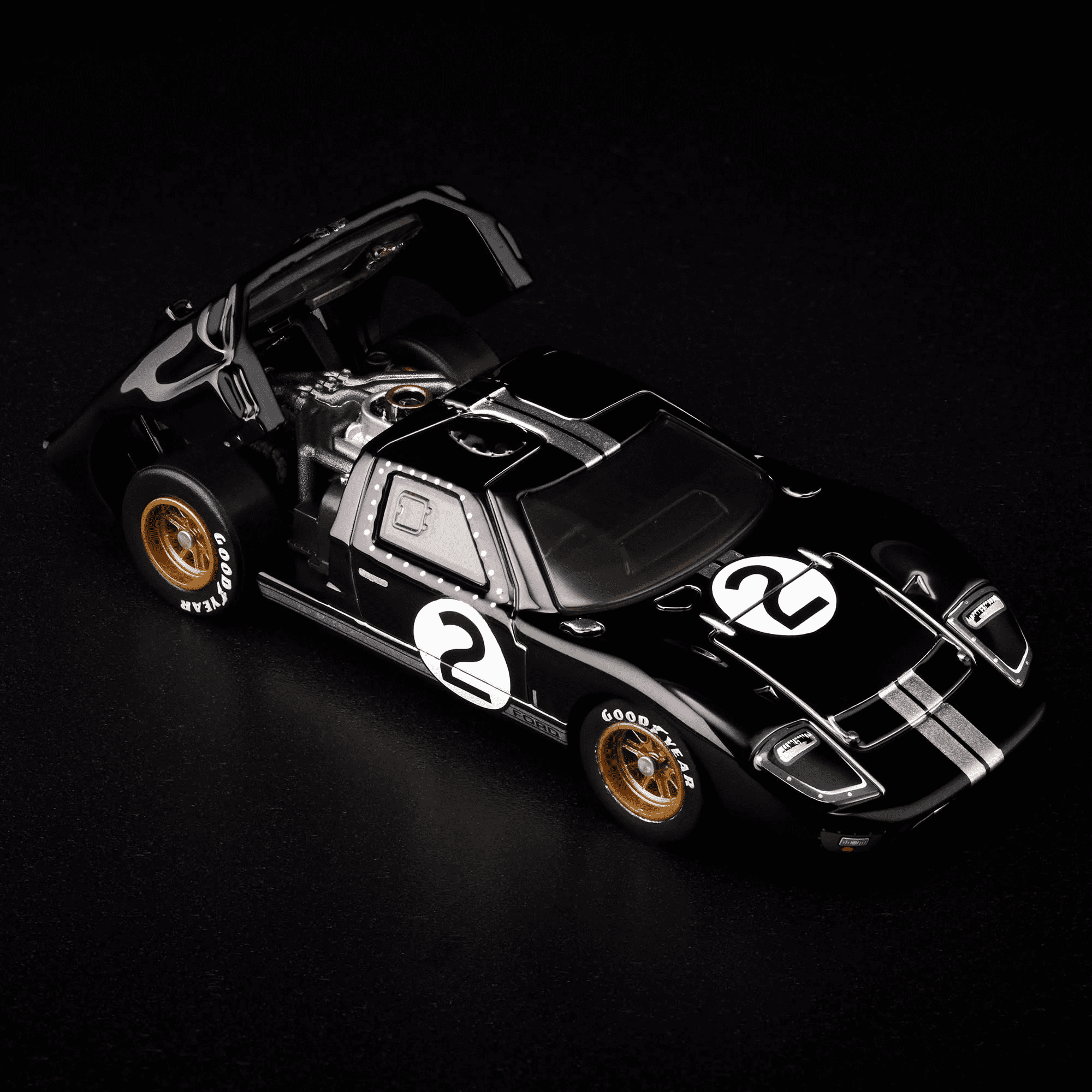 Hot Wheels RLC Ford GT40 Mk II – 1:64 Premium Die-Cast Car, Spectraflame True Black, Opening Rear Cowl, Real Riders Wheels, Collector Edition in Acrylic Case
