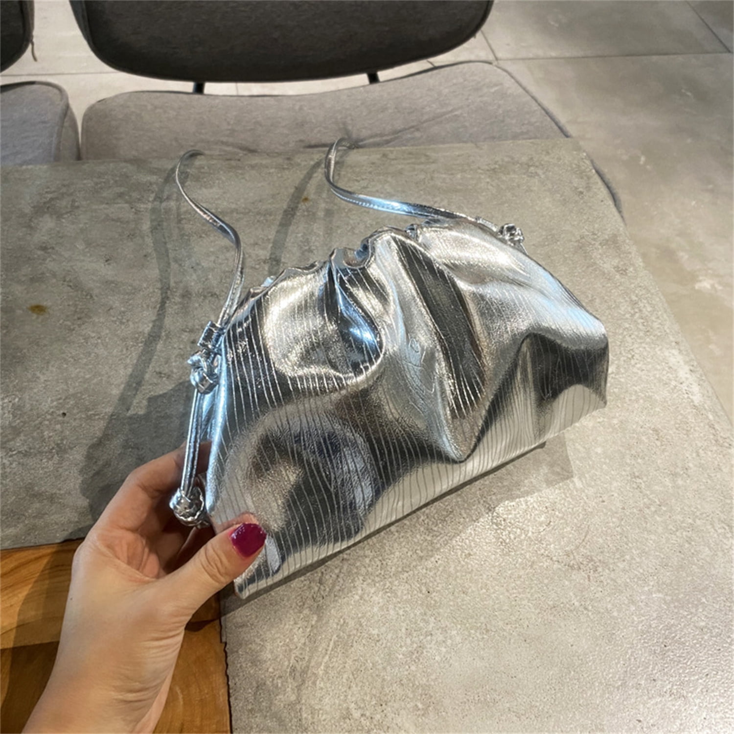 Fashion Day Clutch Dumpling Bag Zebra Embossing Holographic Cloud Bag Clip  Purse Bag Women Pleated Pouch Totes Handbag Big Shoulder Bag For women (As