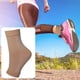 thumbnail image 2 of Calcetines ortopédicos de soporte para pies y tobillos, calcetines para fascitis plantar, calcetines de agarre, calcetines de fútbol y fitness., 2 of 3