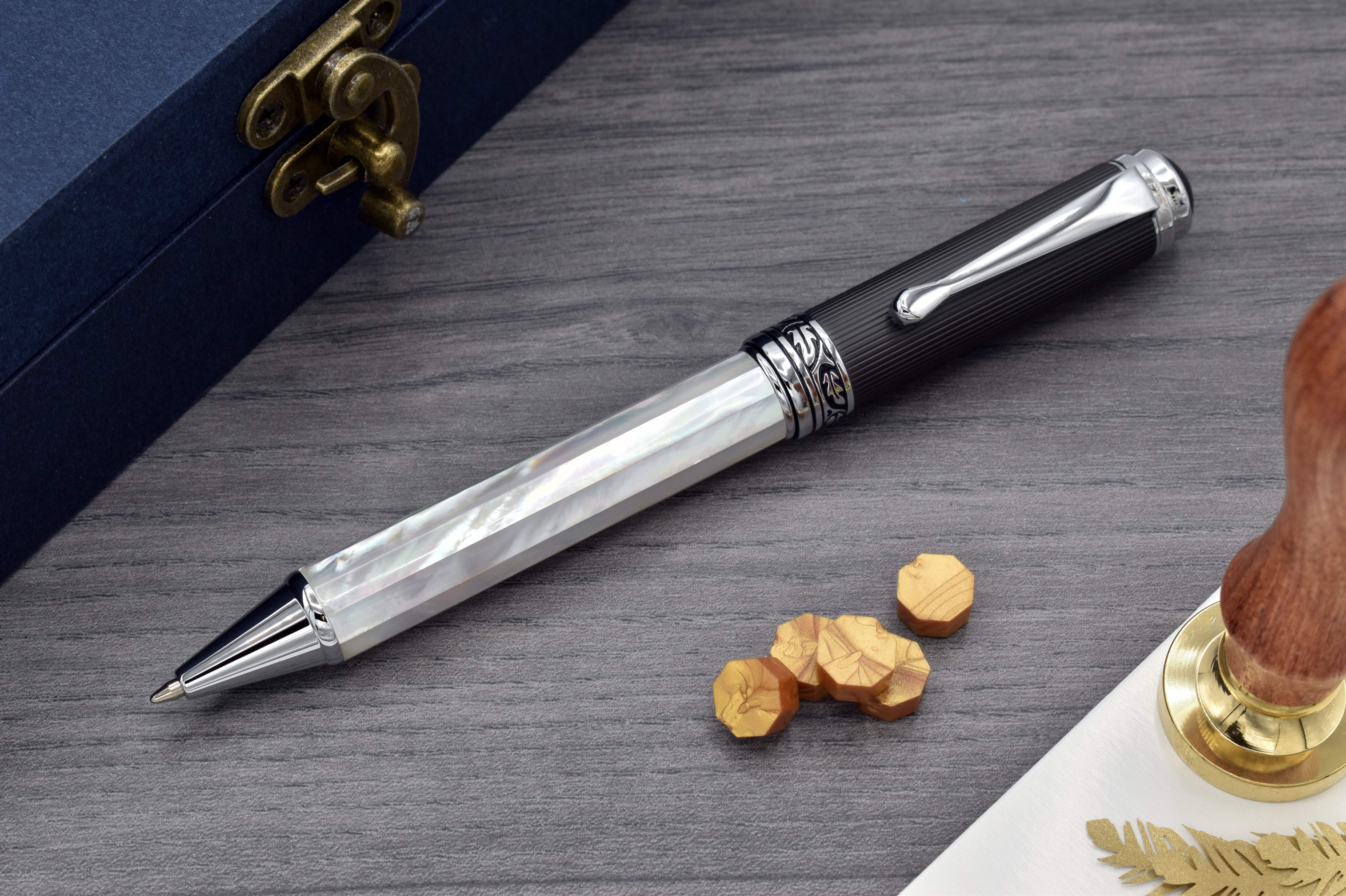 Xezo Xezo Maestro® Oceanic White Mother of Pearl Ballpoint Pen - DLC (Diamond-Like Coating) PVD Cap