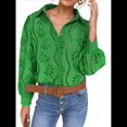 thumbnail image 1 of Blusa de Mujer con Mangas Largas Abullonadas, Cuello en V, Botones, Encaje Calado y Bordado Verde L, 1 of 10