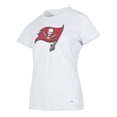 thumbnail image 2 of NFL Playera Aficionado Básica Tampa Bay Buccaneers Blanco para Mujer, Talla Chica, 2 of 5