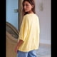 thumbnail image 5 of Camisetas Holgadas de Gran Tamaño para Mujer, Cuello Redondo, Corta, Blusa Informal de Verano Y2K 2025, Camiseta Básica de Playa, Amarilla, XL, 5 of 8