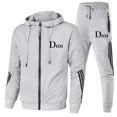 thumbnail image 2 of Conjunto de ropa deportiva sencilla para hombre, chaqueta con cremallera, Sudadera con capucha para correr, chándal para hombre, traje deportivo de otoño e invierno, alta calidad, nueva moda, 2 of 4