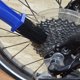 thumbnail image 4 of 2 uds. Herramienta de limpieza de cadena de bicicleta de motocicleta, limpiador de arandela de cadena, cepillo de bielas, herramienta de limpieza de mantenimiento de bicicleta de montaña, az, 4 of 5