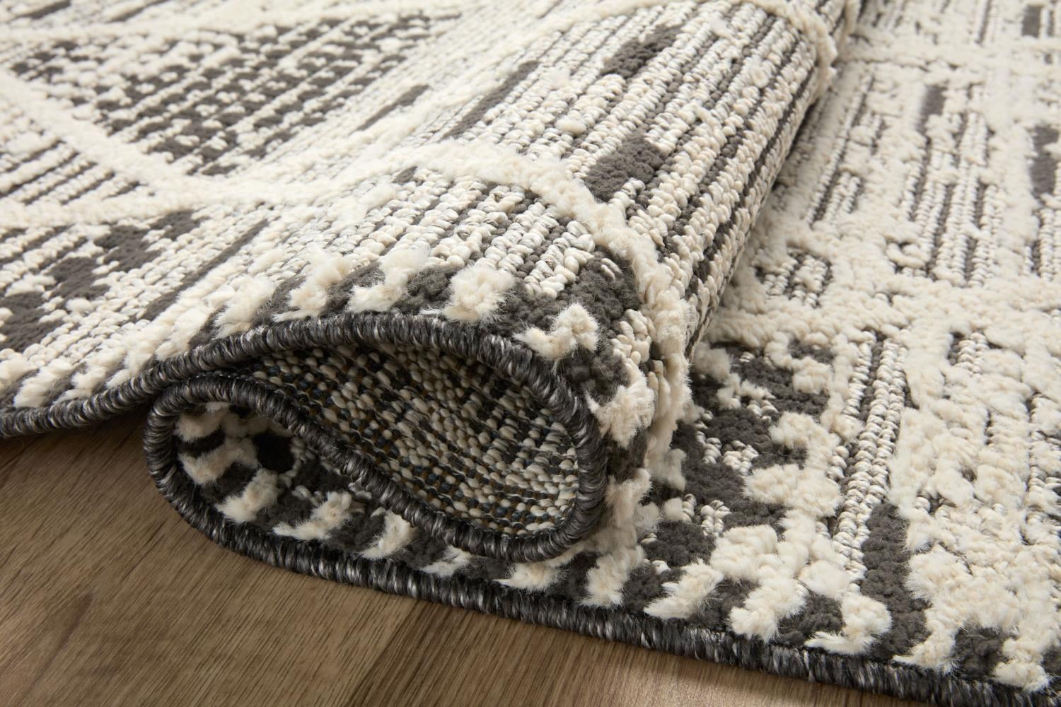 Loloi Fabian Charcoal / Ivory 2'-7" x 4' Area Rug