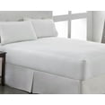 thumbnail image 1 of Protège-matelas ajusté en vinyle imperméable, 1 of 2