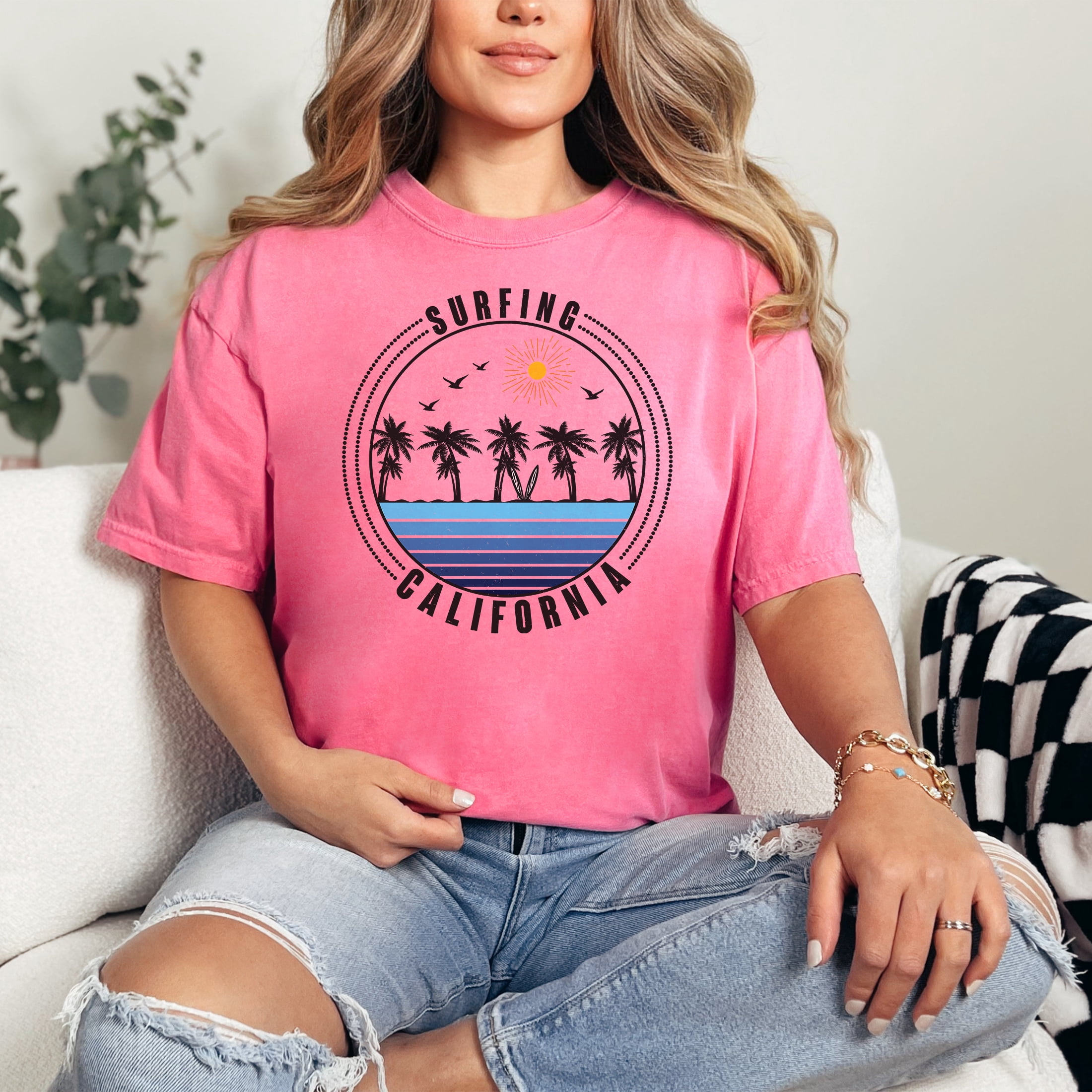 Vintage Surfing California Sunset Beach Vibes, Crunchberry Comfort Colors T-Shirt, Small