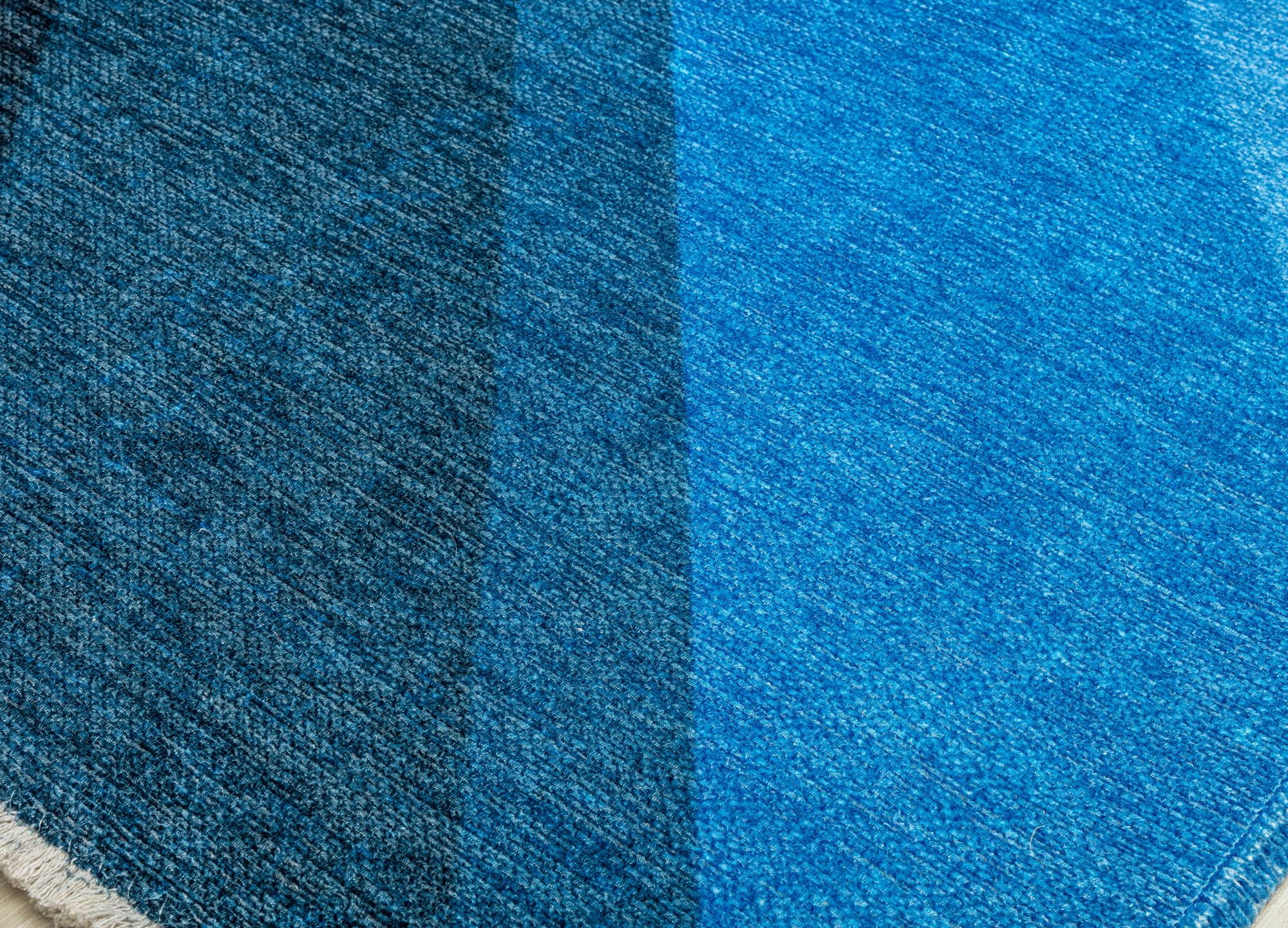 Elizabeth Sutton MI40A True Blue Stripe Modern Blue Area Rug, 2'7" x 8'