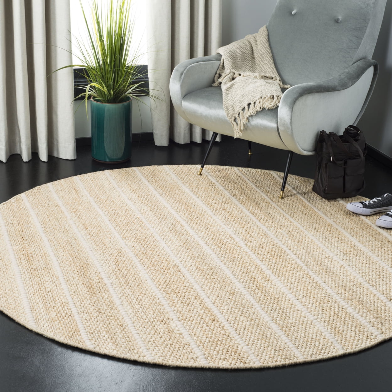 SAFAVIEH Natural Fiber Carrie Braided Area Rug, Ivory, 6' x 6' Square