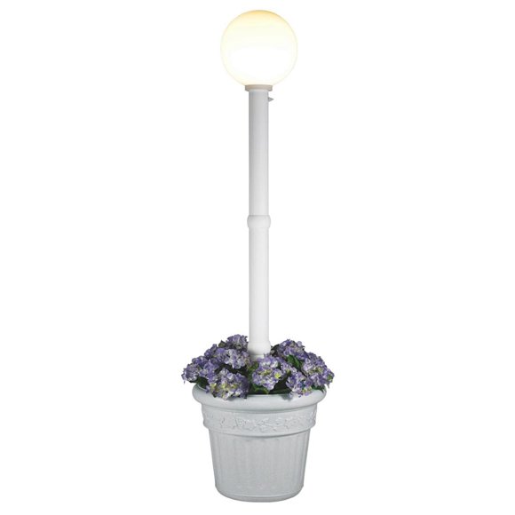 Lámpara para macetas de resina para exteriores, Patio Living Concepts, 21 pulgadas