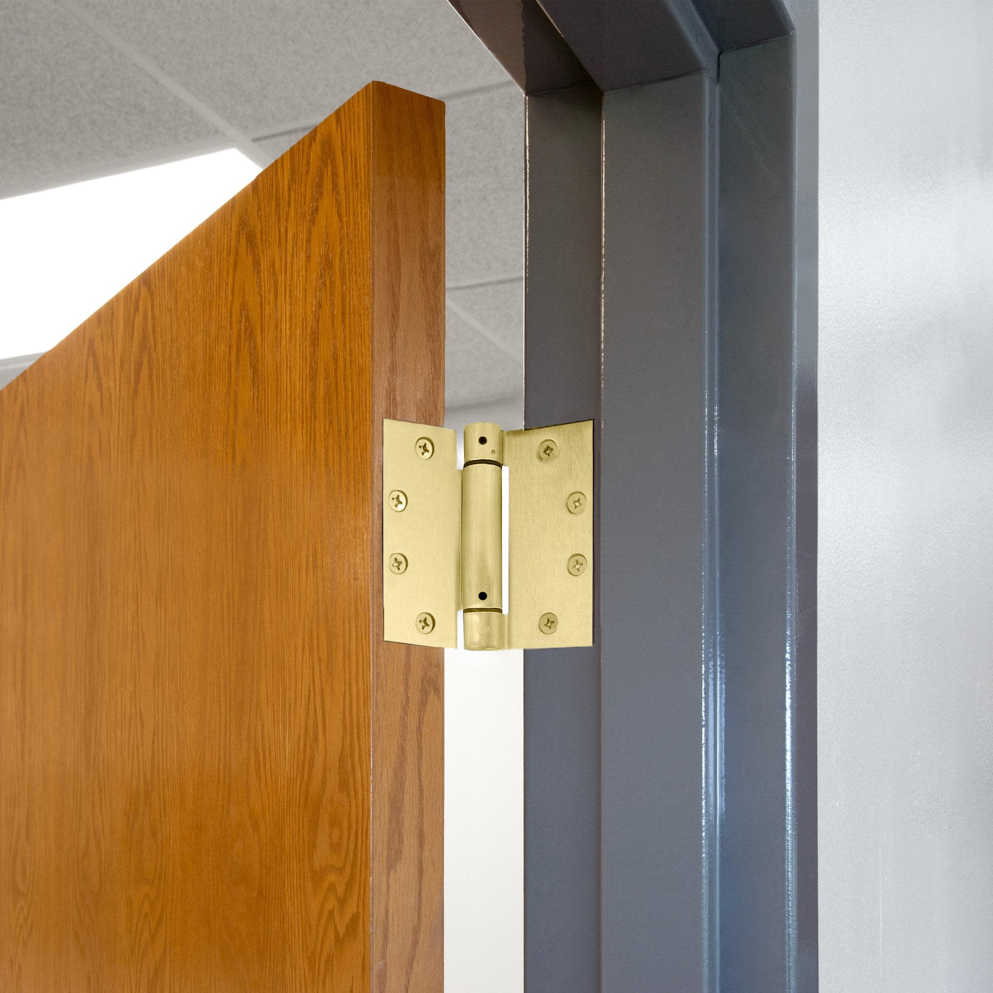 Design House 2-Pack Square 4.5" x 4.5" Self Closing Interior/Exterior Door Hinges, Satin Brass