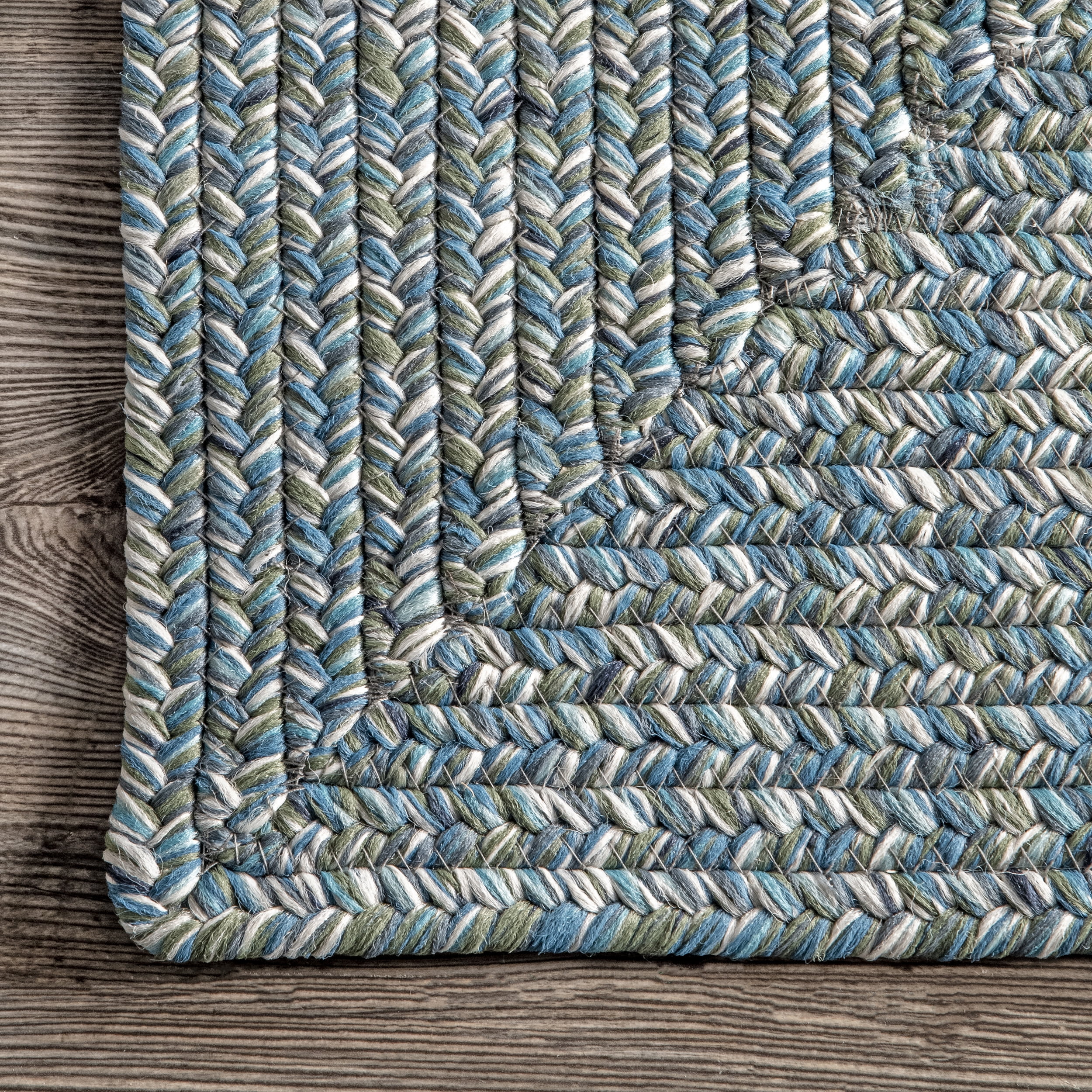 nuLOOM Wynn Braided Indoor/Outdoor Aqua 5' x 8' Casual Area Rug
