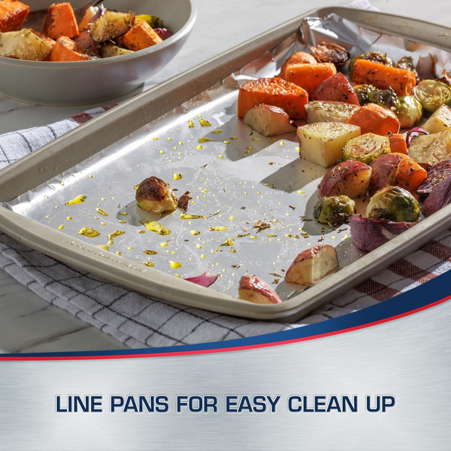 AlcanMC Papier d'Aluminium Standard 12 po x 175 pi , 1 rouleau