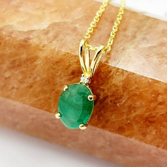Natural Green Emerald Pendant Silver Pendant Handmade Pendant may birthstone emerald jewelry locket chain Promise Pendant