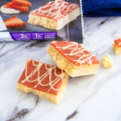 Buy Atkins Endulge Treat Strawberry Cheesecake Dessert Bar Keto Friendly 5 Count Online In Italy