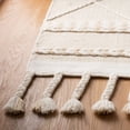 thumbnail image 4 of SAFAVIEH Casablanca Roswell Geometric Area Rug, Beige/Ivory, 5' x 8', 4 of 7