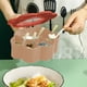 thumbnail image 5 of Bonita caja de condimentos con forma de pata de gato, 5 compartimentos, antihollín, diseño para cocinas caseras, ideal para cocina gourmet, organización eficiente, elegante accesorio de cocina., 5 of 8