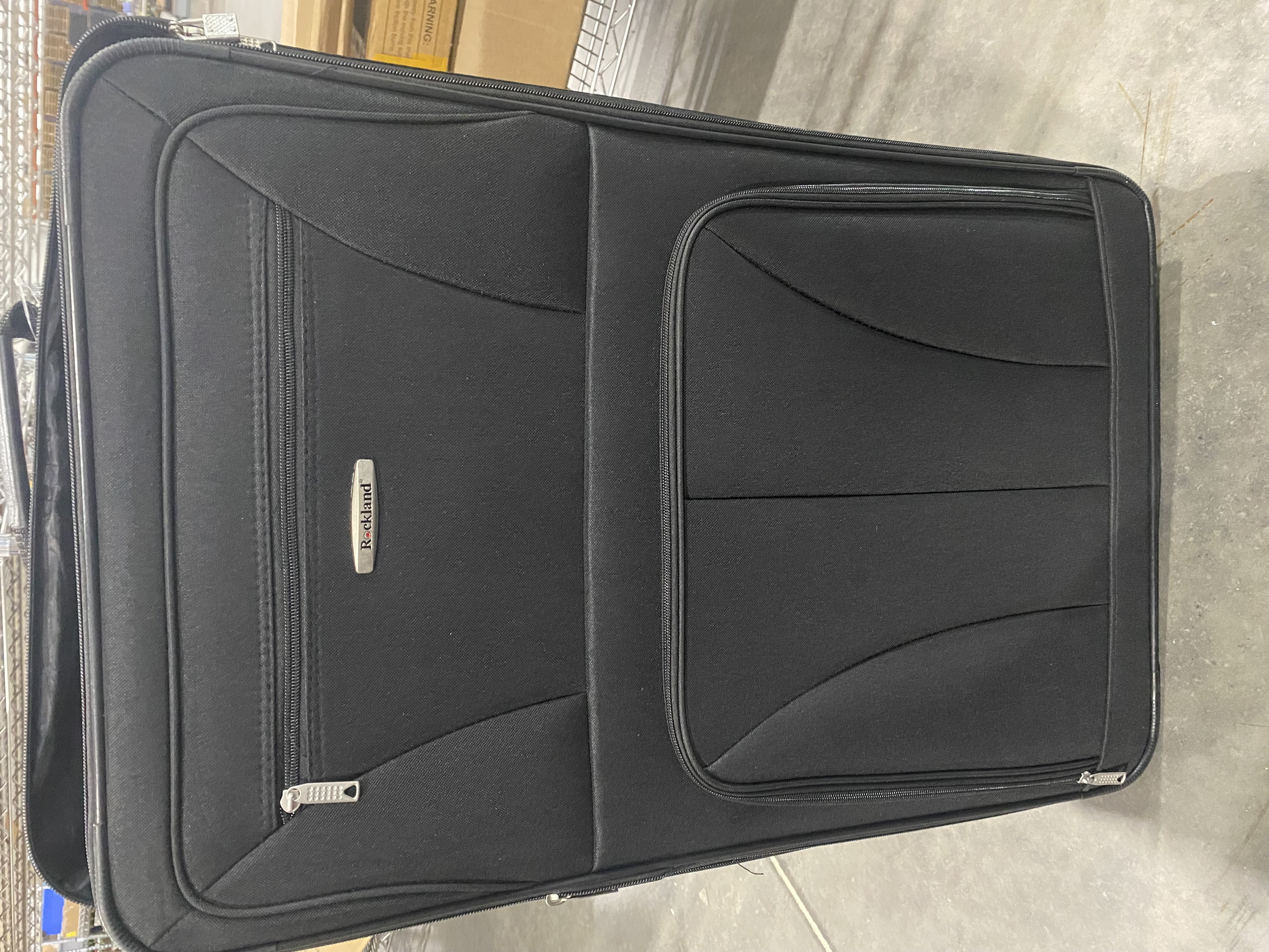 Rockland, Luggage Set, Safari 4 PC, Expandable Soft Sided Wheels