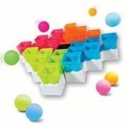 Franklin Sports Battle Buckets Pong Game - Jeu de Ping-Pong Rapide pour Quatre Joueurs - Amusant pour Enfants et Familles - C'est un Jeu d'Adresse, de Stratégie, de Changement et C'est Addictif!