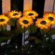 thumbnail image 5 of Moyic Girasoles Luz solar IP55 Lámpara de decoración de vacaciones a prueba de agua Patio Pasillo Paisaje Herramienta de iluminación decorativa Iluminación y accesorios Moyic HA072746-00, 5 of 6