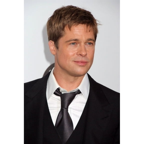 Brad Pitt At Arrivals For New York Premiere Of A Mighty Heart Ziegfeld Theatre New York Ny June 13 2007. Photo By