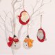 thumbnail image 5 of Juego de 4 adornos para árbol de Navidad, adornos navideños de hojalata de Papá Noel, muñeco de nieve, ángel, colgantes, decoración navideña, 5 of 5