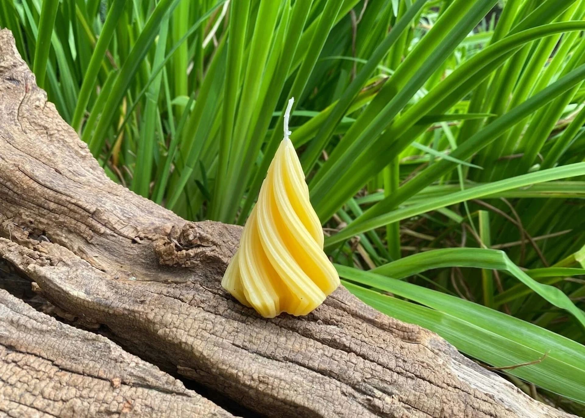 Twisted Cone Beeswax Candle / Modern Christmas Trees / Tree Design Bees Wax Cand