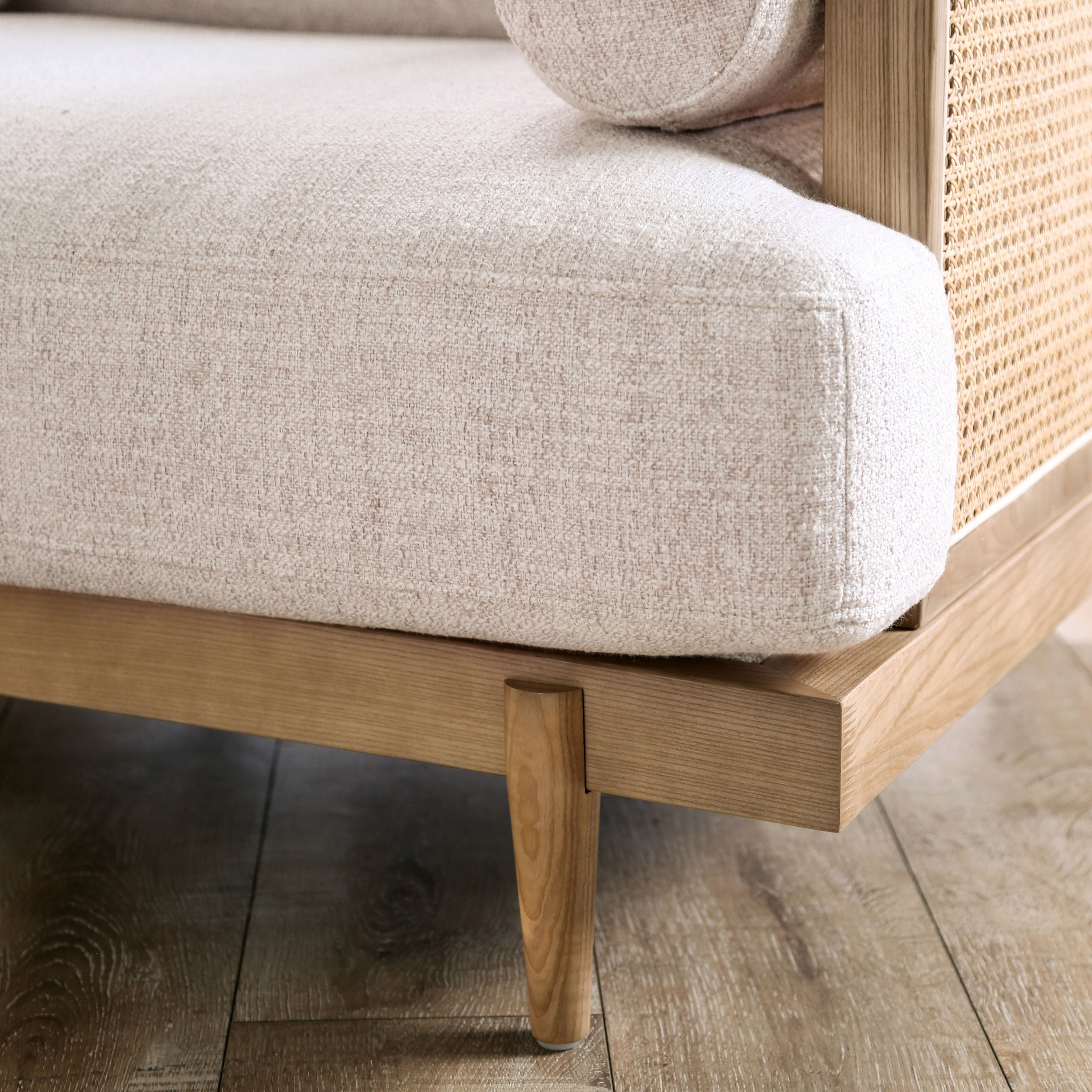 Furniture of America Indingham Beige Fabric Cushioned and Wood Light Oak Sofa