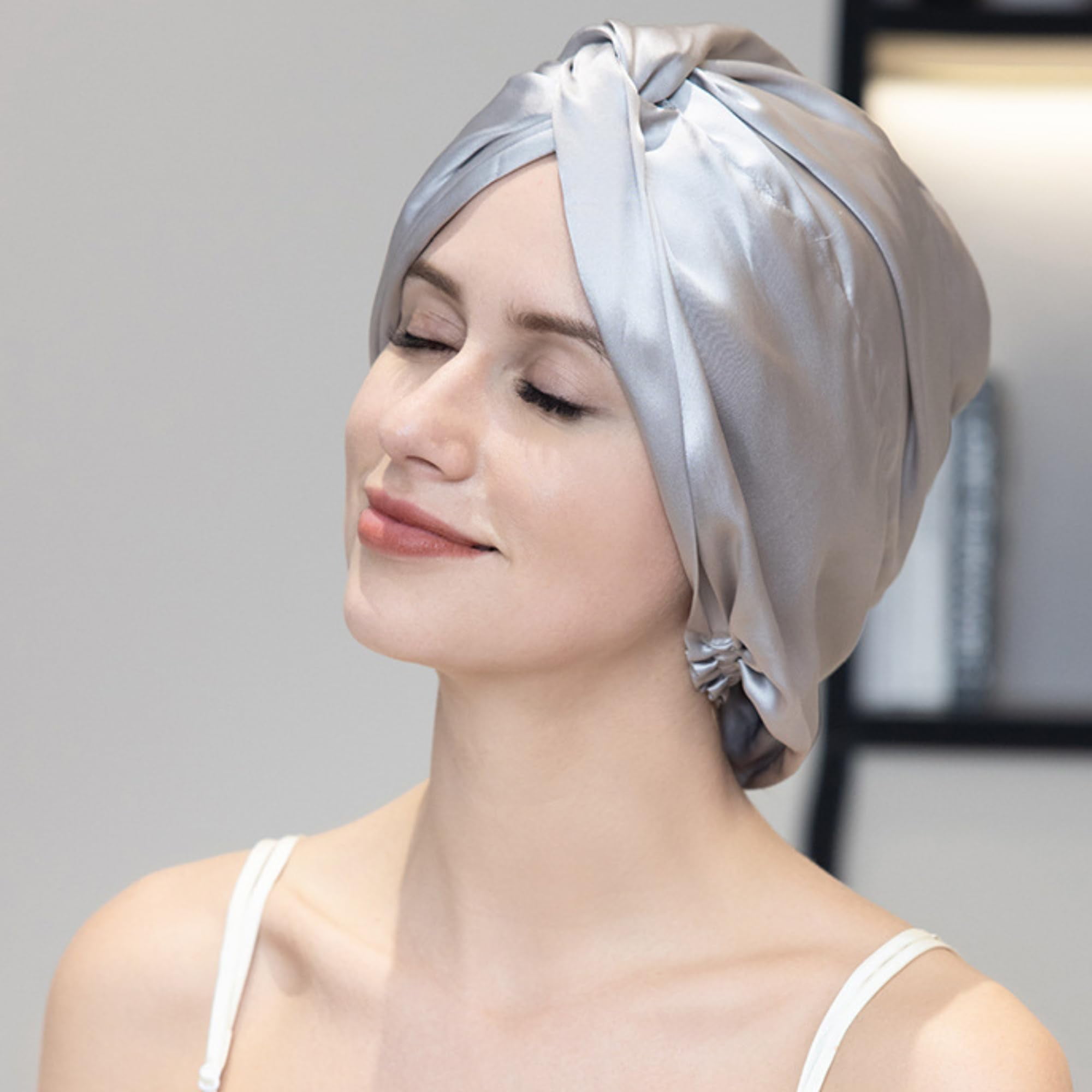 100% Mulberry Silk Reversible Sleep Bonnet – 22 Momme, Double-Layer Hair Wrap & Night Cap for Women