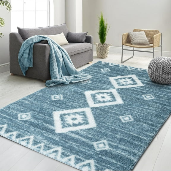HR Ultra-Soft Shaggy Area Rug with Southwestern Diamond Pattern  Beige and White, Plush 1-Inch Pile, Easy Clean, Quick Crease Recovery  Ideal for Living Room, Bedroom