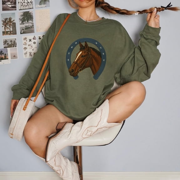 Horse Sweatshirt, Women's Fall Sweatshirt, Western Rodeo Crewneck, Cozy Equestrian Cowgirl Pullover, Vintage Ranch Graphic for Horse Lovers Tshirt All Size S-5XL