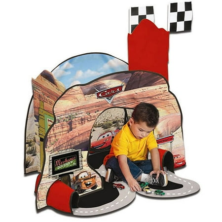 Disney Pixar Cars, Play-Around Environment