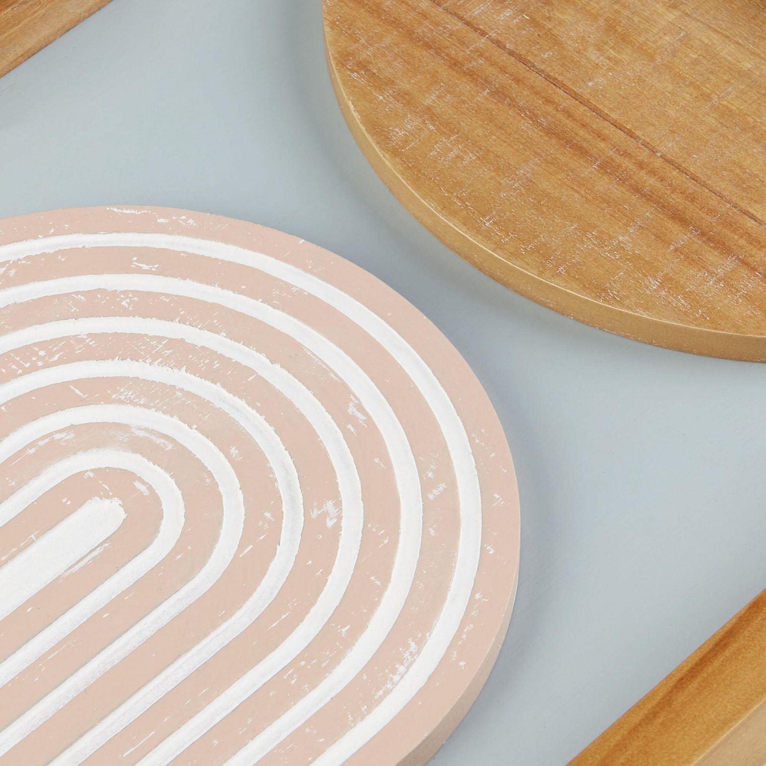 HOMETRENDS Wall Décor