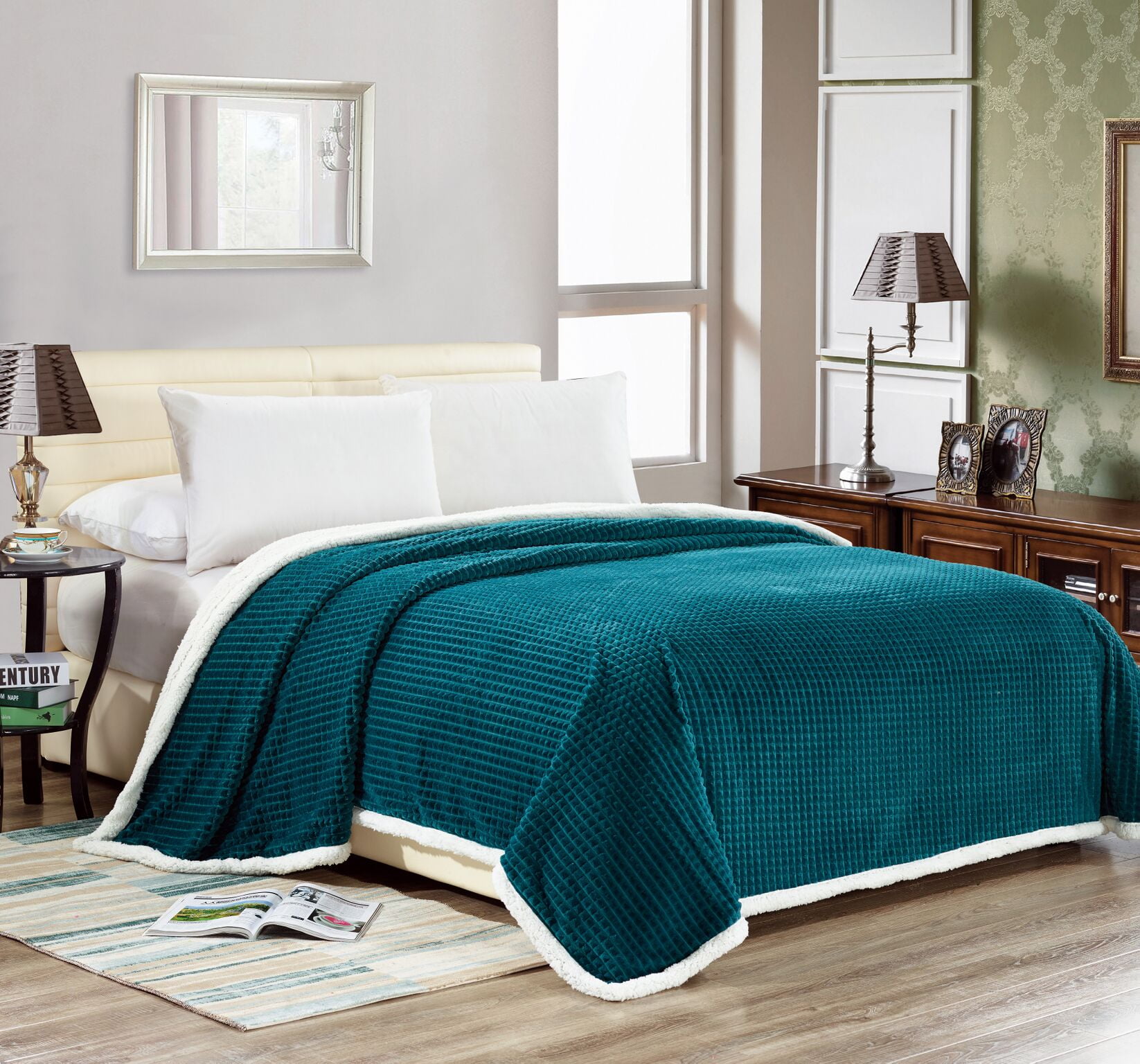 GoodGram Ultra Cozy Oversized Premium Plush Sherpa Blanket Covers