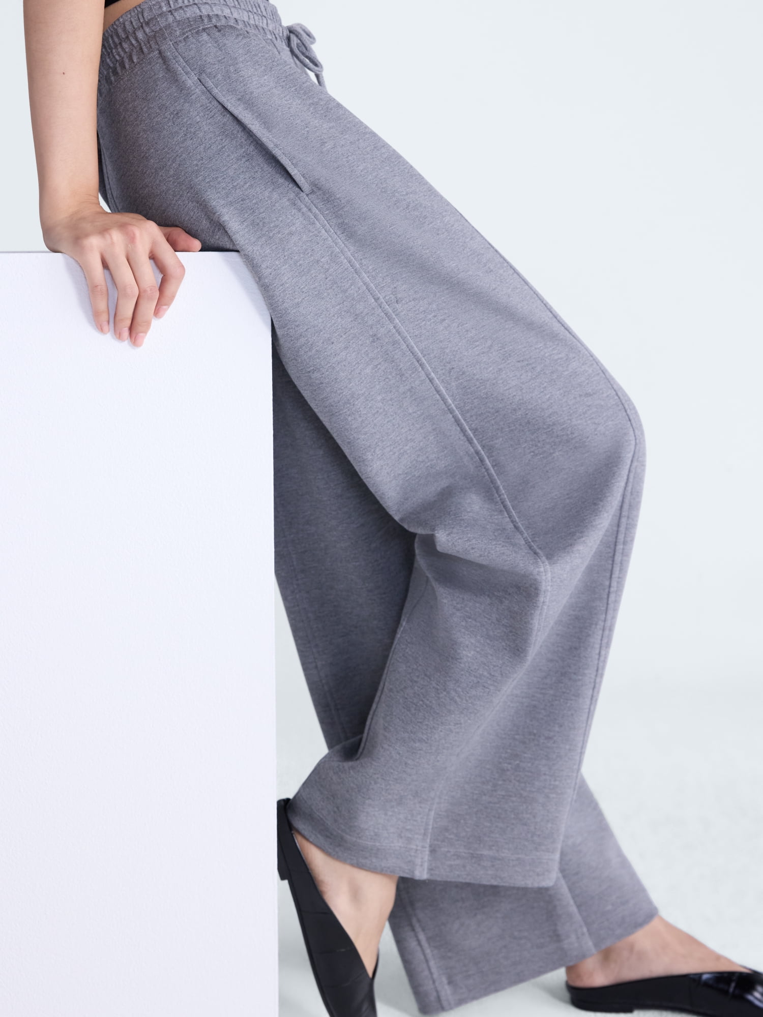 Scoop Women's and Women's Plus Scubaknit Wide Leg Tie Waist Seamed Pants, Regular, Short Lengths, Sizes XS-4X