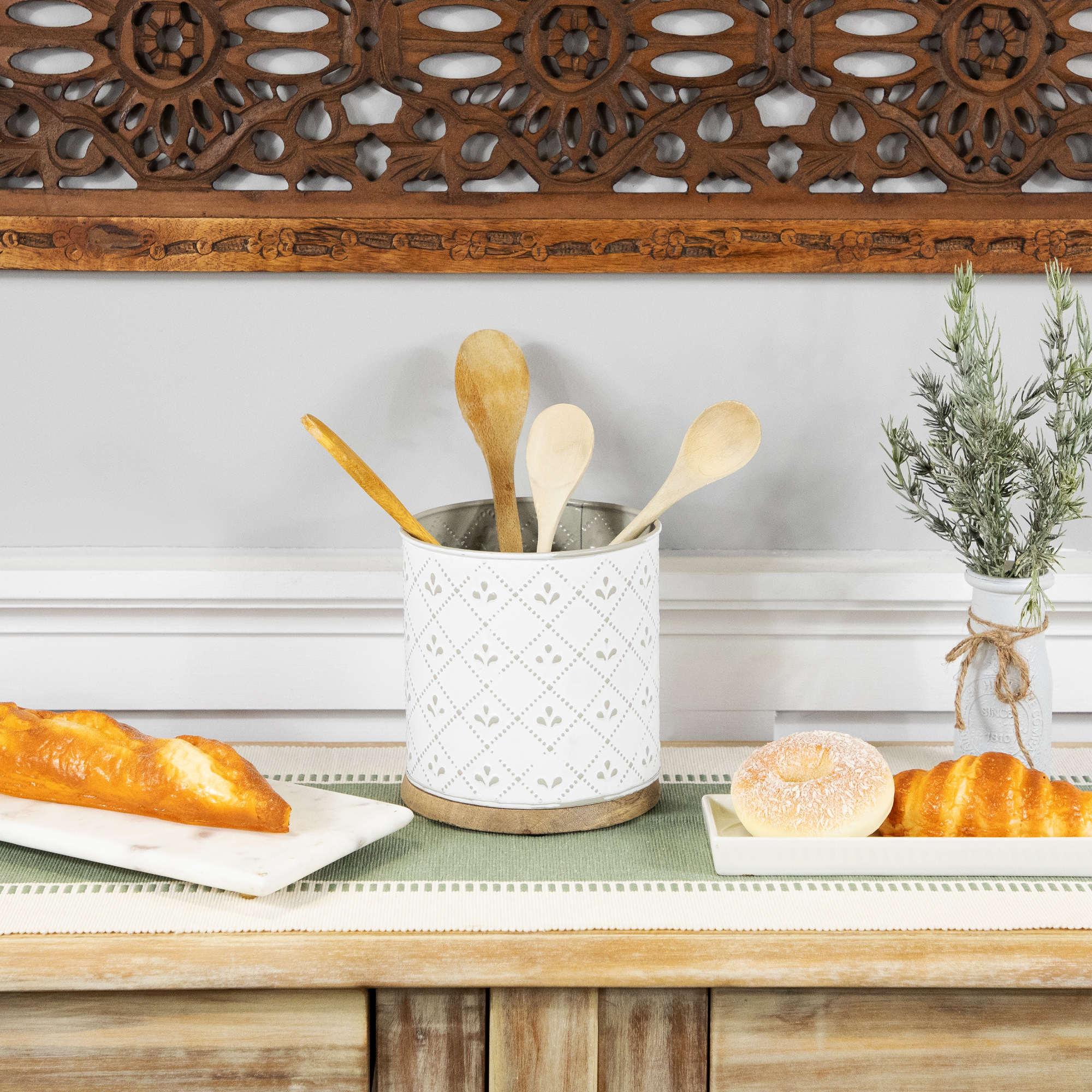 Northlight 6.5" White Round Embossed Utensil Storage Container with Wooden Base