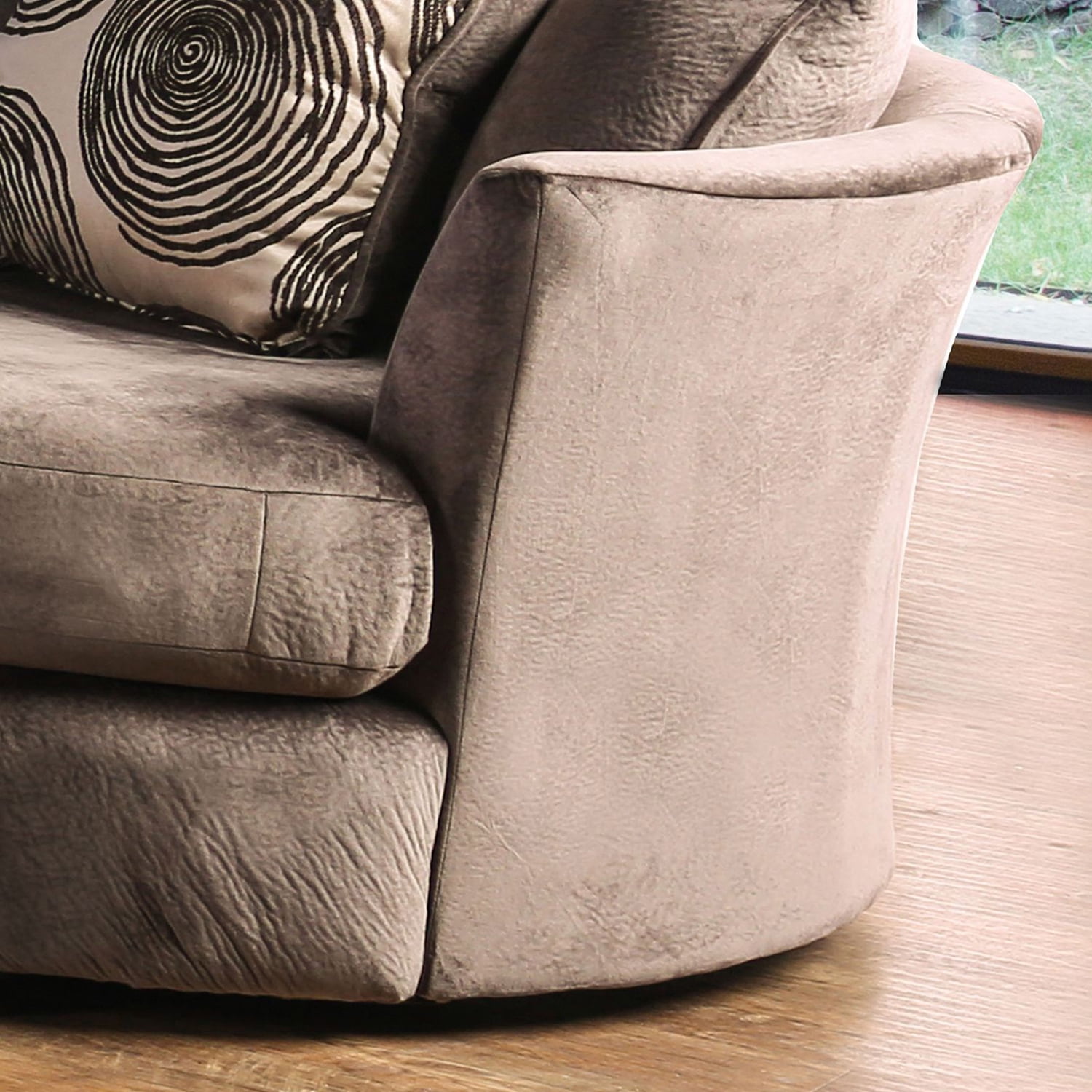 Furniture of America Transitional Fabric Hendricks Accent Chair, Brown