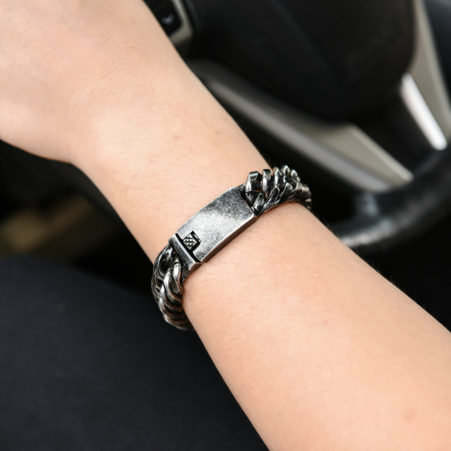 Metaljc Stainless Steel Retro Bracelet for Men, Punk Trend Cool Gift Decorations