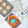 thumbnail image 5 of Yayeee Pot Holders Kitchen Heat Resistant with Pocket 7"x9.8" Cotton Oven Cooking Hot Pads, Orange Circle, 5 of 7